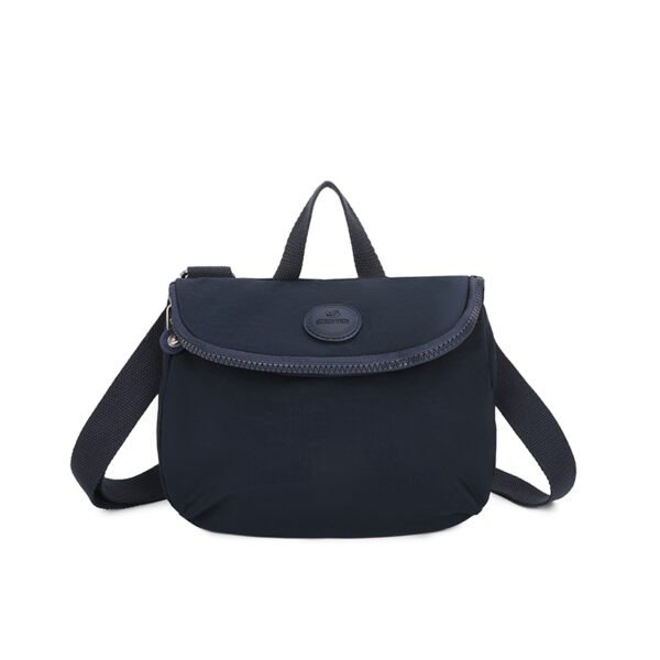 New Fashion Simple Exquisite Versatile Nylon Waterproof Solid Color Shoulder Bag Daily Versatile Leisure Travel Shoulder Bag